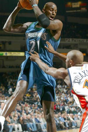[NBA]东契奇准三双 湖人险胜爵士