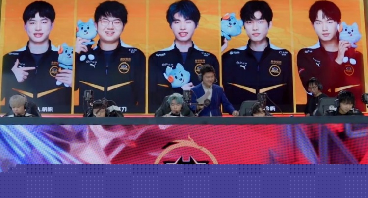 退役选手MLXG称自己没钱没自由，接近抑郁