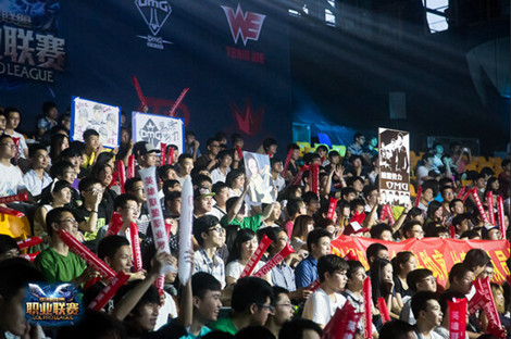 Nongshim RedForce 和 Dplus KIA 在 LCK 2025 赛季中获得首场胜利